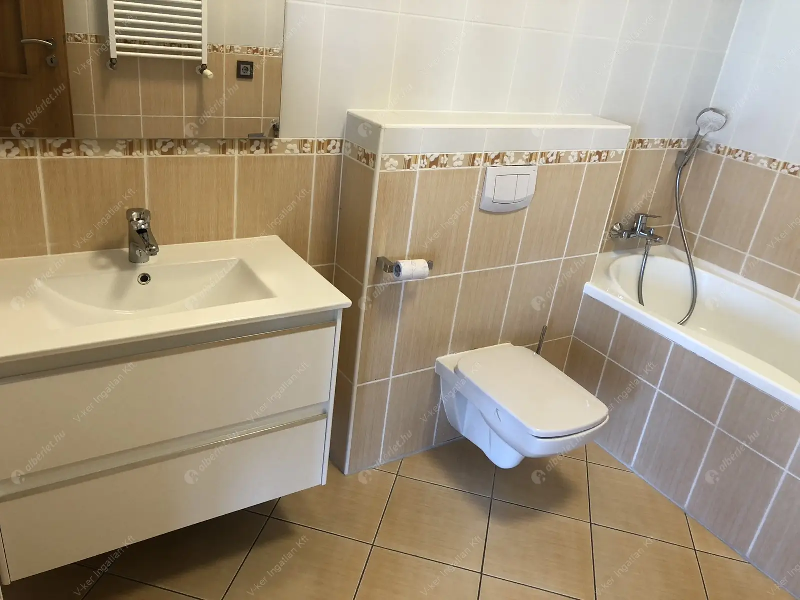 Kiadó albérlet 1165000 Ft/hó áron: Budapest, XIII. kerület  Marina sétány. Mérete: 105 nm, 4 szobás | Alberlet.hu - 5911959