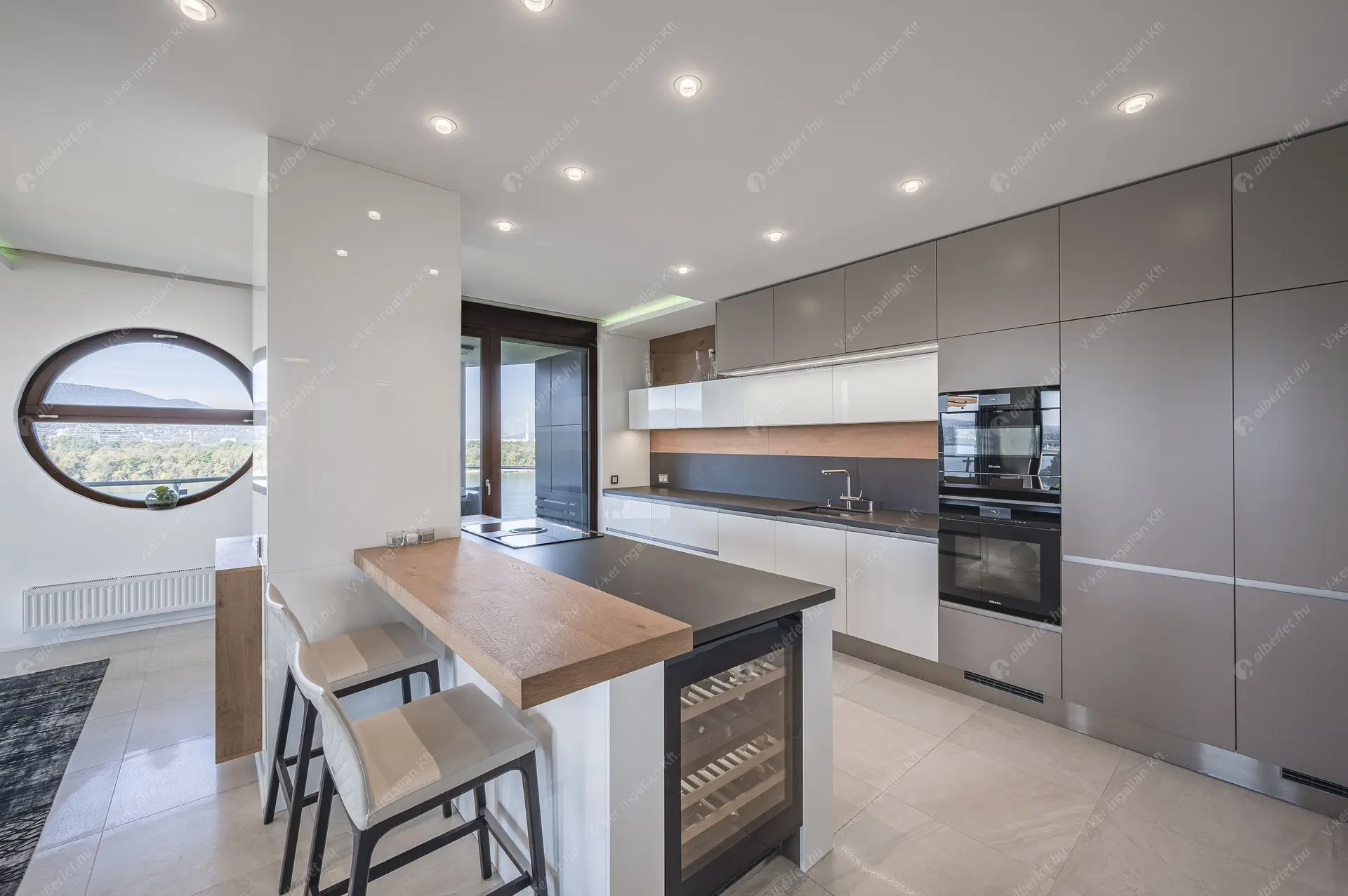 Kiadó albérlet 3418000 Ft/hó áron: Budapest, XIII. kerület  Marina sétány. Mérete: 220 nm, 4 szobás | Alberlet.hu - 5785429