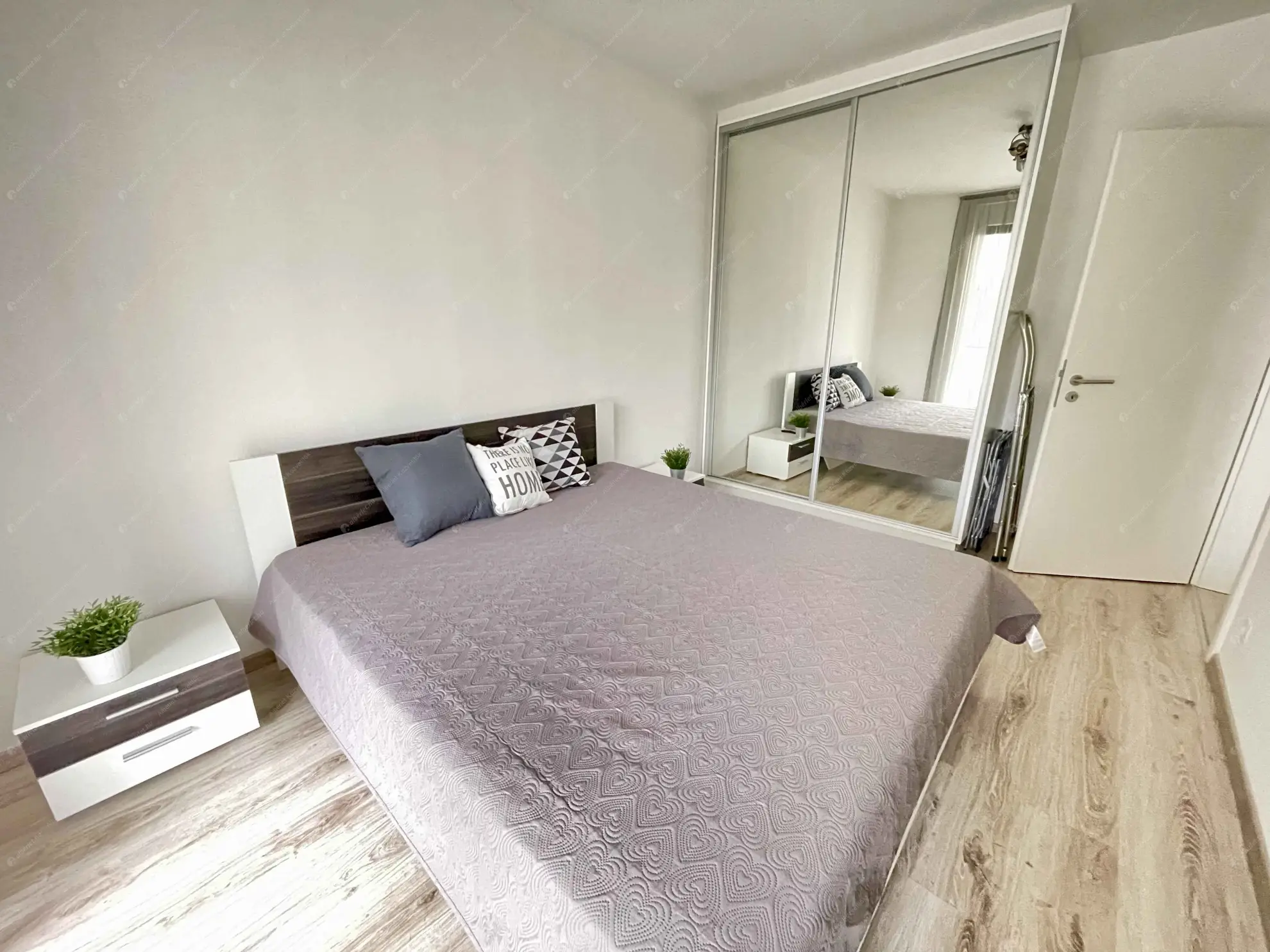 Kiadó albérlet 320000 Ft/hó áron: Budapest, XIII. kerület  Meder utca. Mérete: 44 nm, 2 szobás | Alberlet.hu - 6634897