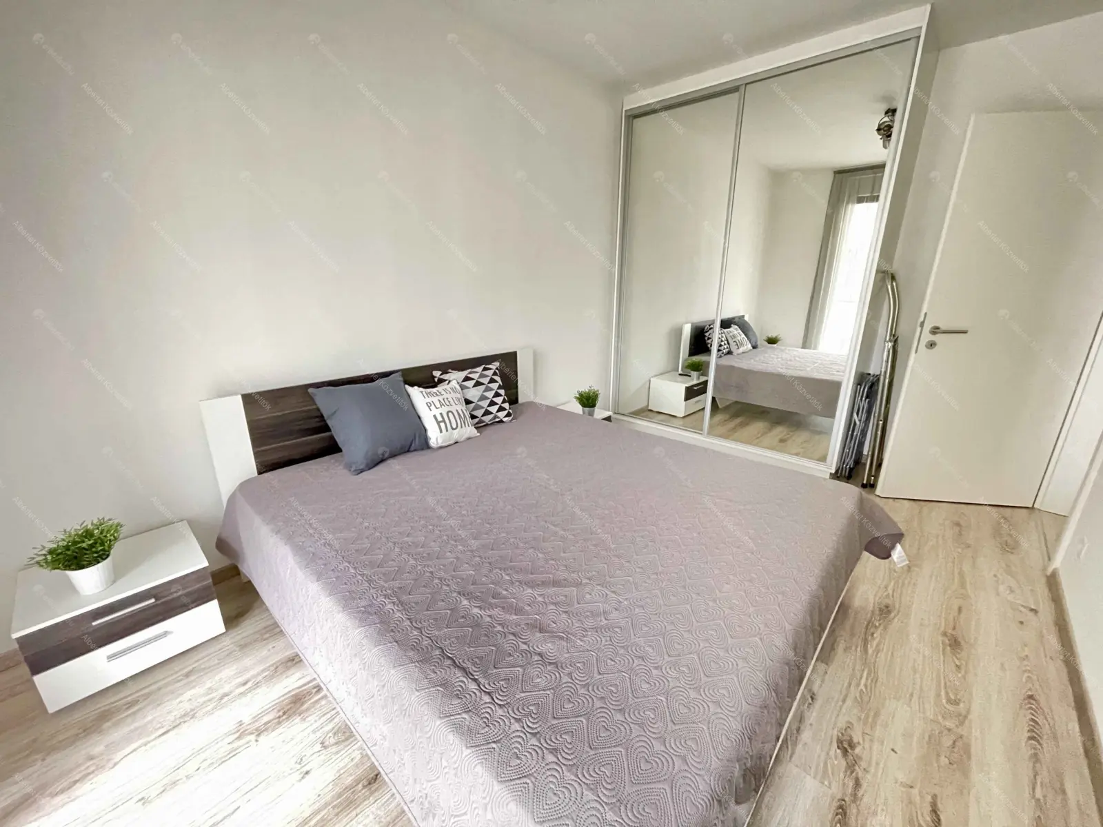 Kiadó albérlet 260000 Ft/hó áron: Budapest, XIII. kerület  Meder utca. Mérete: 44 nm, 2 szobás | Alberlet.hu - 6697843