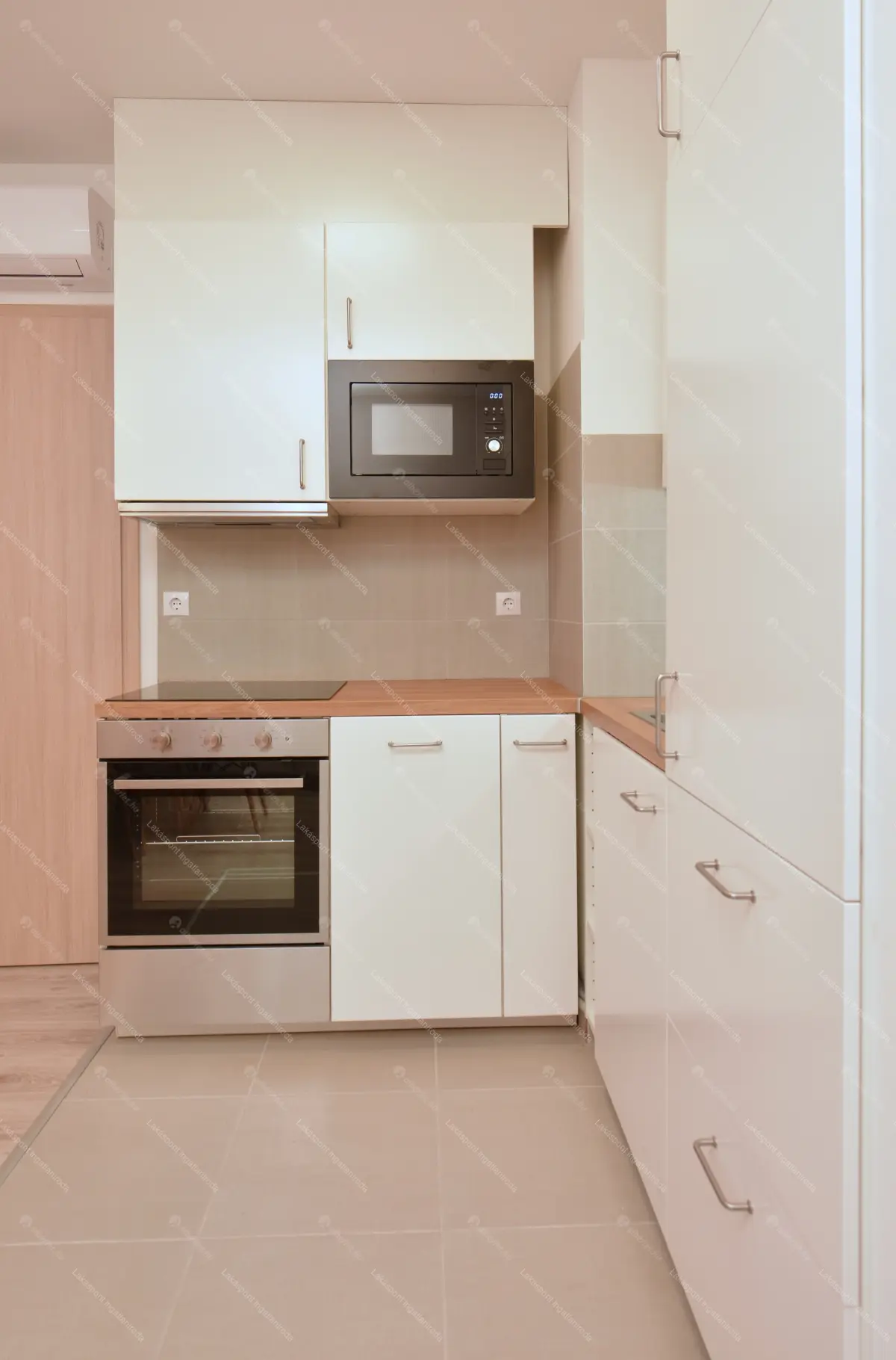 Kiadó albérlet 300000 Ft/hó áron: Budapest, XIII. kerület  Meder utca. Mérete: 46 nm, 2 szobás | Alberlet.hu - 6690633