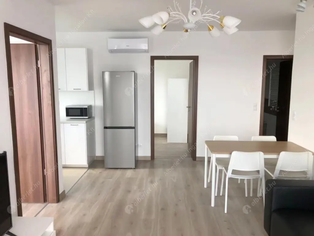 Kiadó albérlet 550000 Ft/hó áron: Budapest, XIII. kerület  Meder utca. Mérete: 81 nm, 4 szobás | Alberlet.hu - 6563437