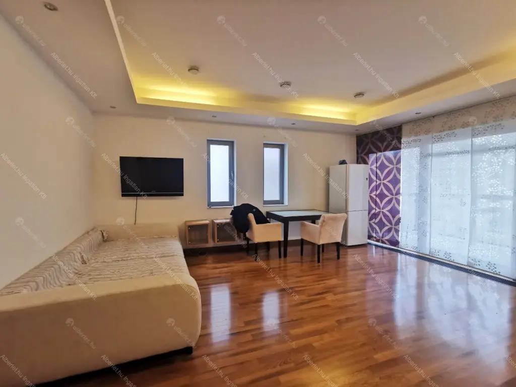 Kiadó albérlet 415000 Ft/hó áron: Budapest, XIII. kerület  Meder utca. Mérete: 84 nm, 3 szobás | Alberlet.hu - 6648632