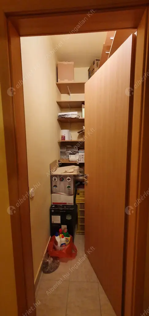 Kiadó albérlet 335000 Ft/hó áron: Budapest, XIII. kerület  Mohács utca. Mérete: 83 nm, 3 szobás | Alberlet.hu - 6615488