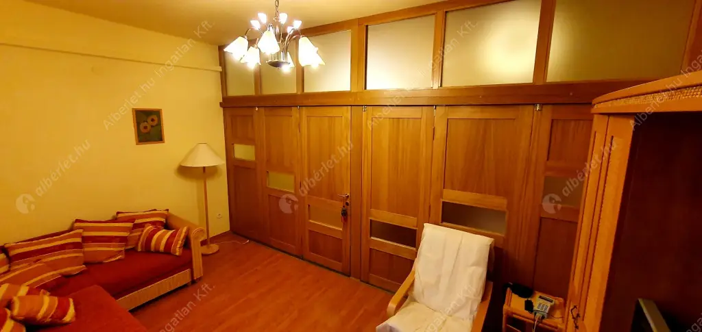 Kiadó albérlet 335000 Ft/hó áron: Budapest, XIII. kerület  Mohács utca. Mérete: 83 nm, 3 szobás | Alberlet.hu - 6615494