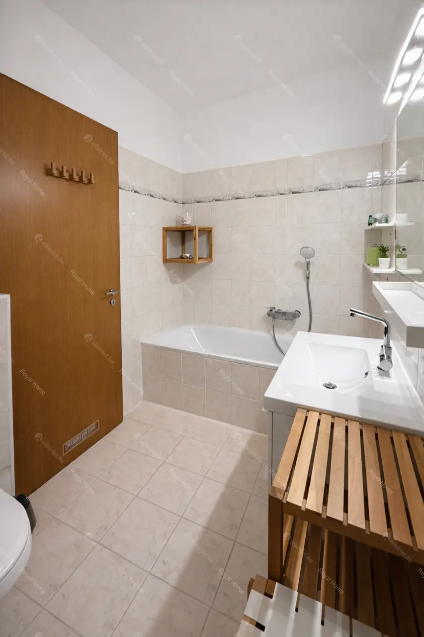 Kiadó albérlet 280000 Ft/hó áron: Budapest, XIII. kerület  Mór utca. Mérete: 66 nm, 1 szobás | Alberlet.hu - 6683067