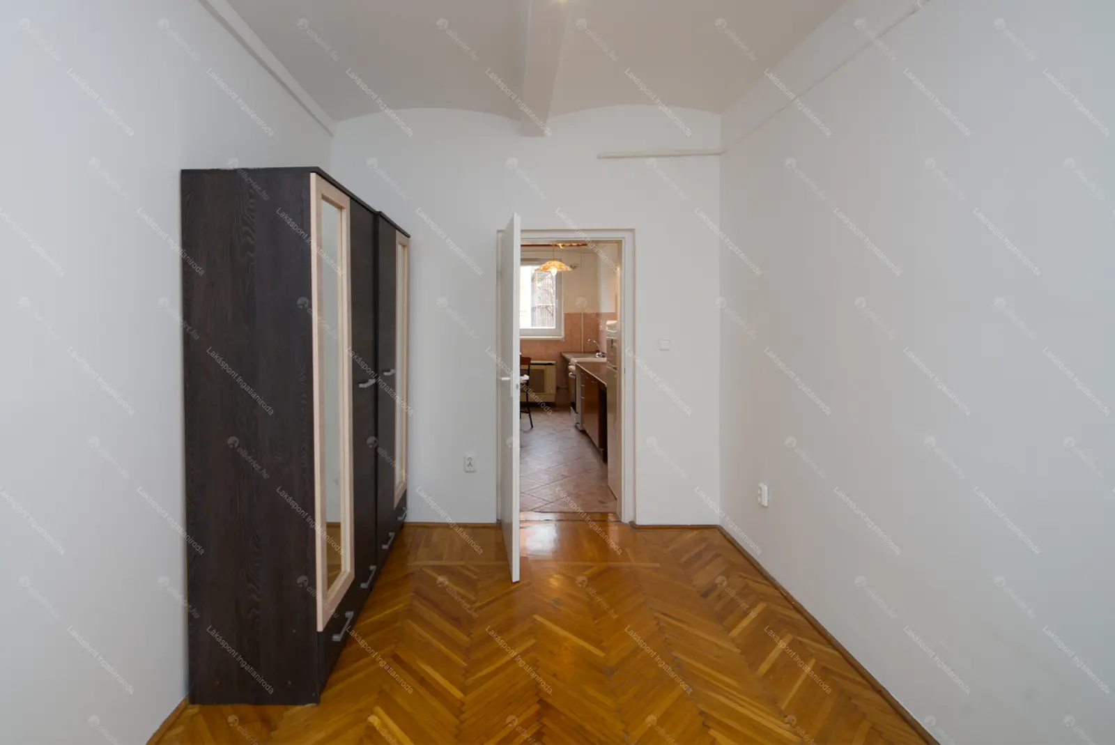 Kiadó albérlet 220000 Ft/hó áron: Budapest, XIII. kerület  Mosoly utca. Mérete: 40 nm, 2 szobás | Alberlet.hu - 6685298