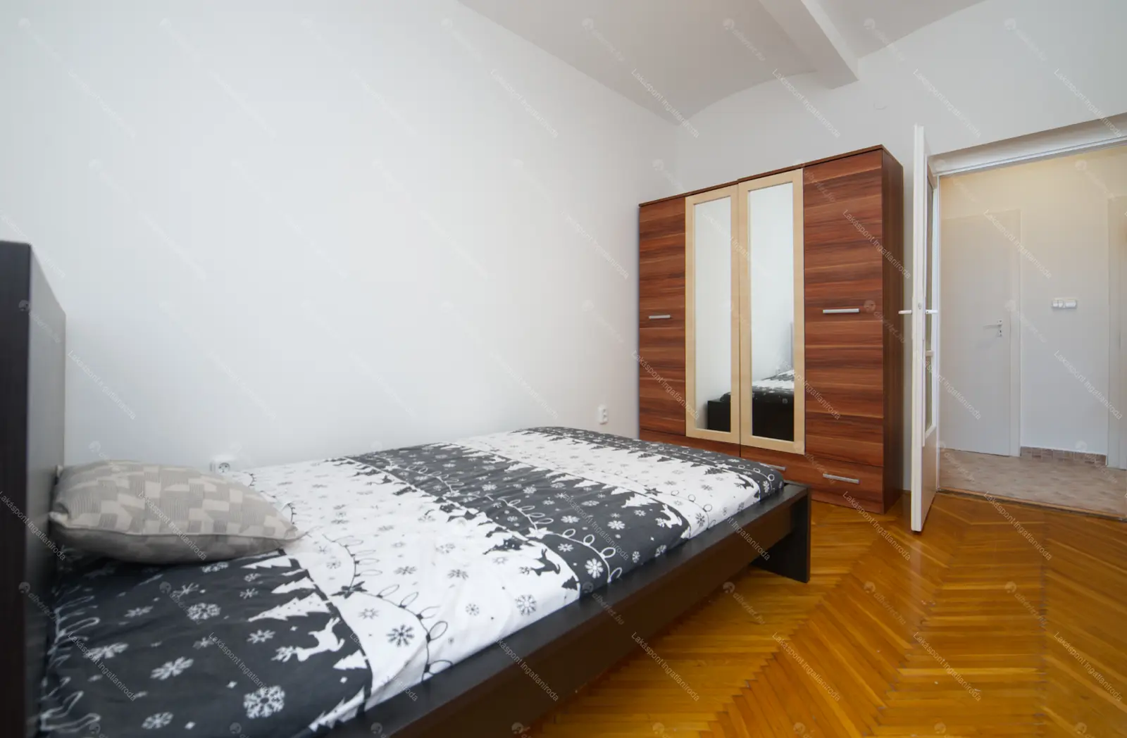 Kiadó albérlet 220000 Ft/hó áron: Budapest, XIII. kerület  Mosoly utca. Mérete: 40 nm, 2 szobás | Alberlet.hu - 6690576