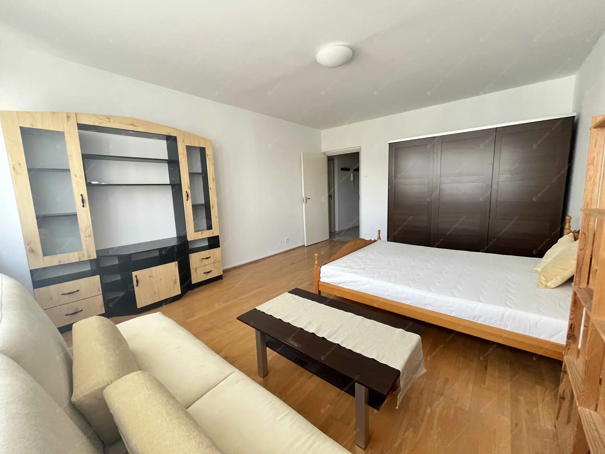 Kiadó albérlet 160000 Ft/hó áron: Budapest, XIII. kerület  Népfürdő utca. Mérete: 36 nm, 1 szobás | Alberlet.hu - 6585869