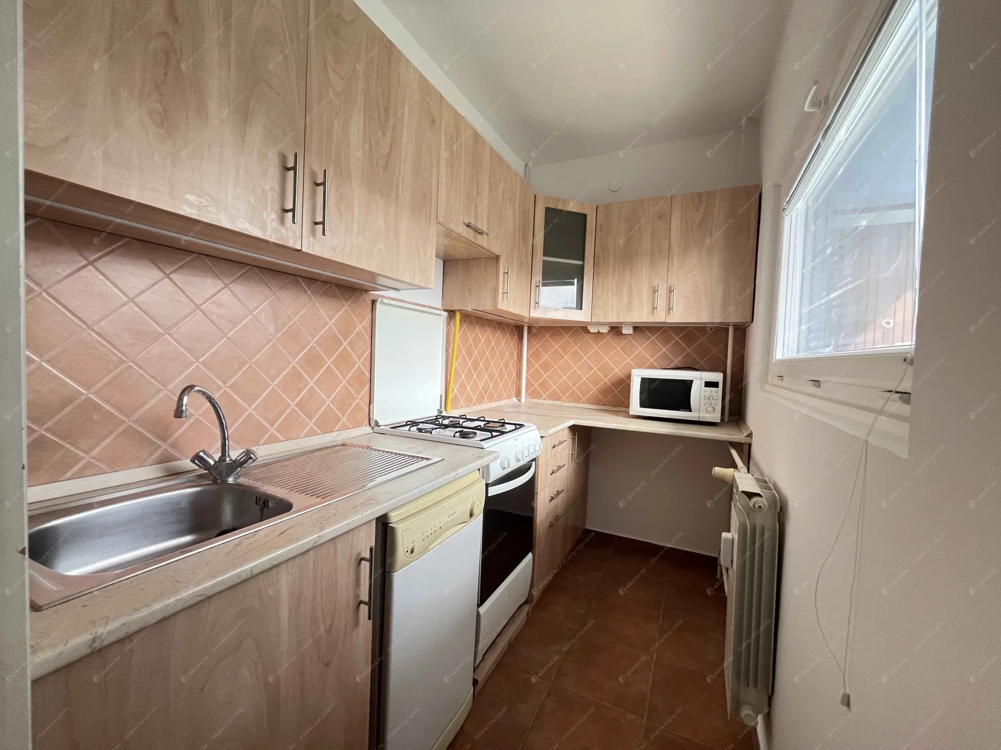 Kiadó albérlet 160000 Ft/hó áron: Budapest, XIII. kerület  Népfürdő utca. Mérete: 36 nm, 1 szobás | Alberlet.hu - 6585871