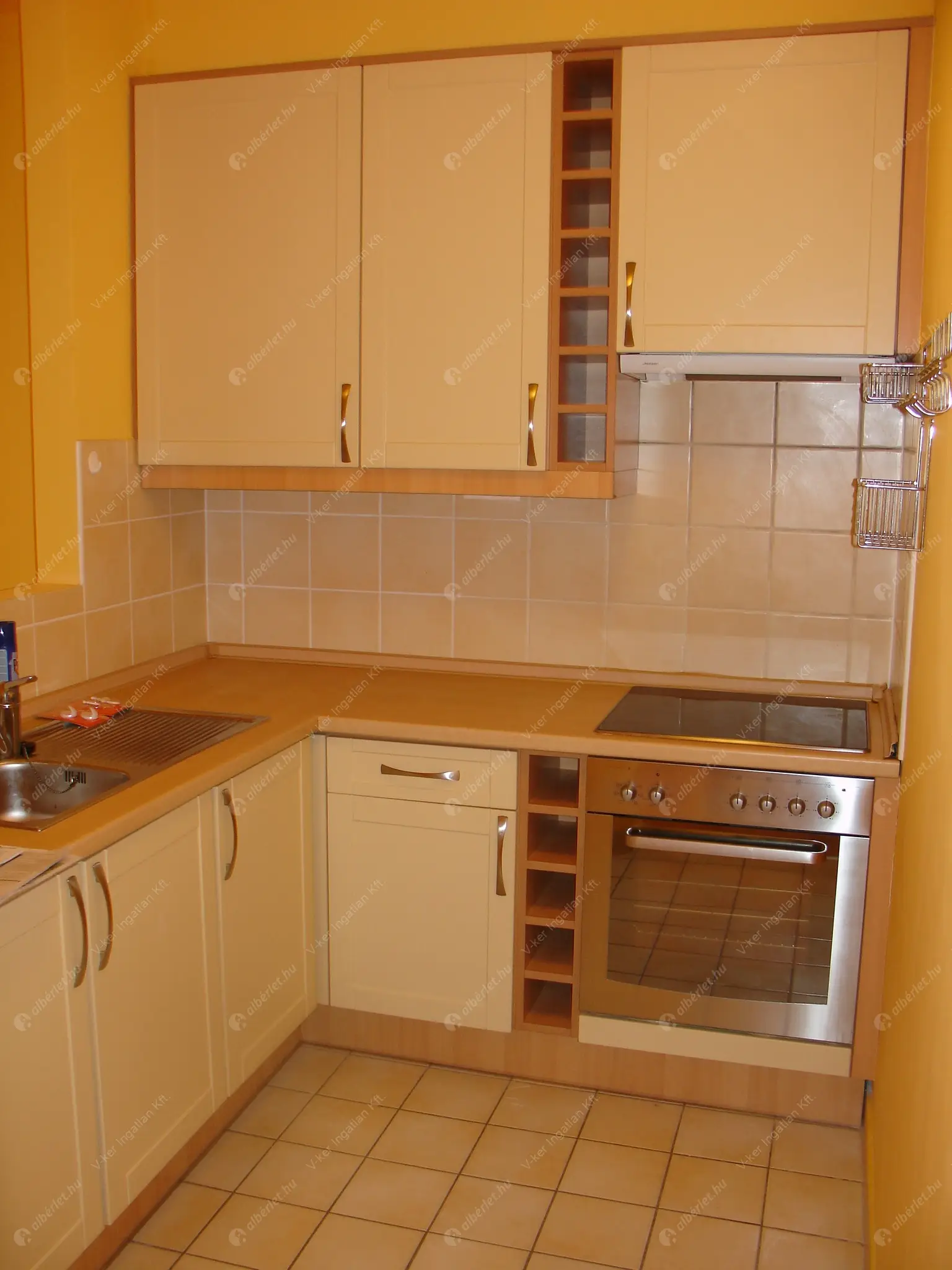 Kiadó albérlet 250000 Ft/hó áron: Budapest, XIII. kerület  Népfürdő utca. Mérete: 40 nm, 1 szobás | Alberlet.hu - 6573159