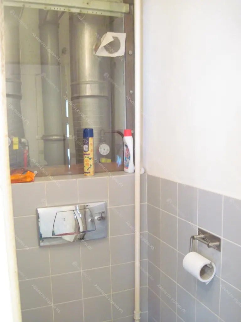 Kiadó albérlet 230000 Ft/hó áron: Budapest, XIII. kerület  Népfürdő utca. Mérete: 49 nm, 2 szobás | Alberlet.hu - 6683355