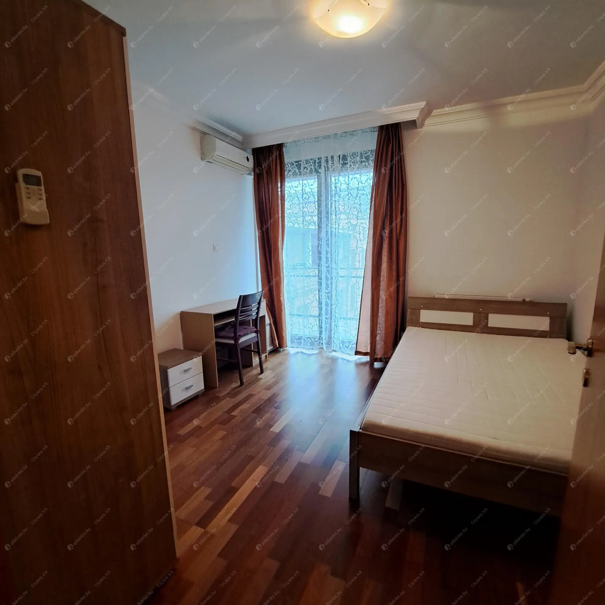 Kiadó albérlet 450000 Ft/hó áron: Budapest, XIII. kerület  Népfürdő utca. Mérete: 70 nm, 3 szobás | Alberlet.hu - 6614774