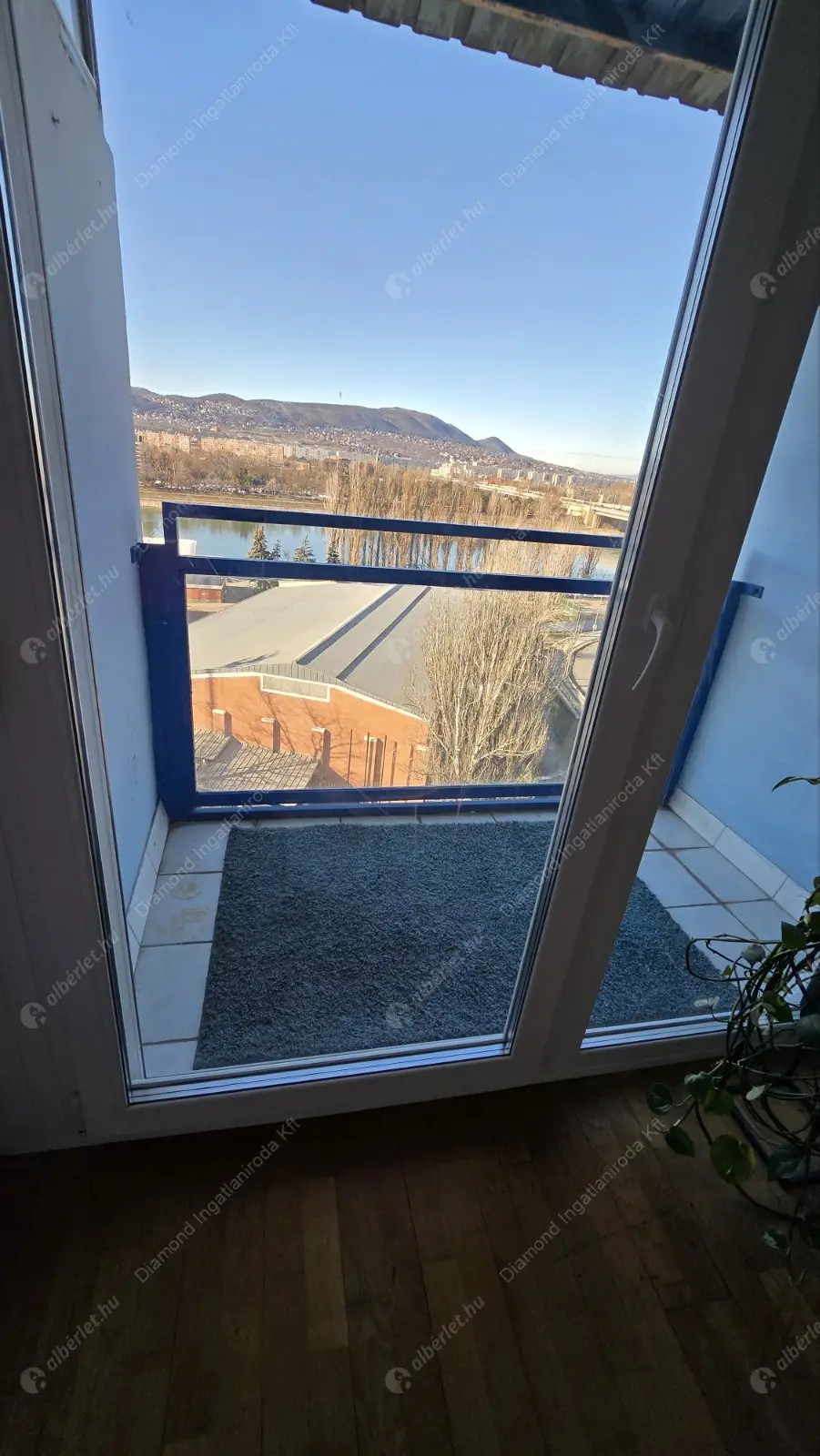 Kiadó albérlet 419000 Ft/hó áron: Budapest, XIII. kerület  Népfürdő utca. Mérete: 81 nm, 3 szobás | Alberlet.hu - 6635078