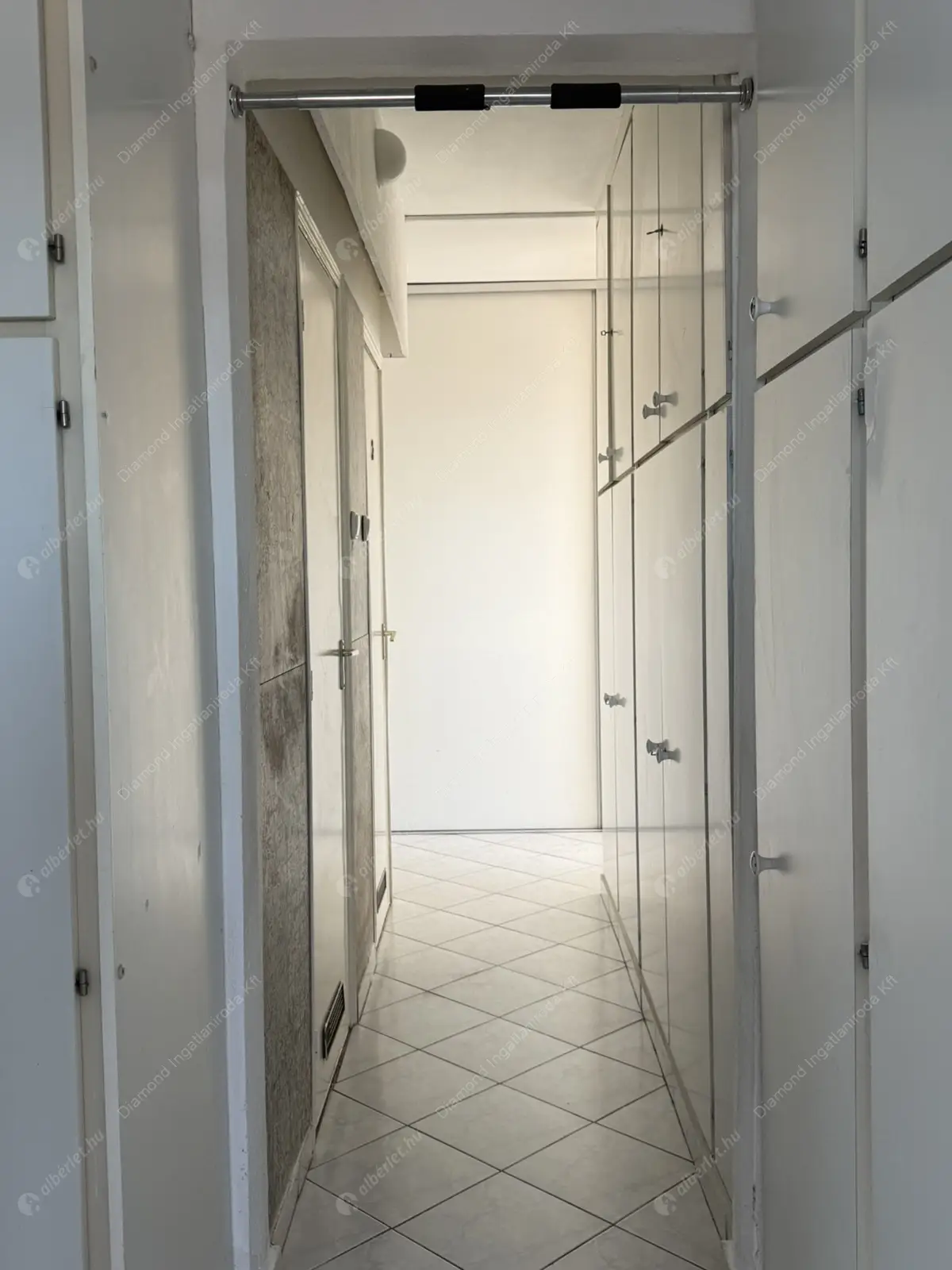 Kiadó albérlet 419000 Ft/hó áron: Budapest, XIII. kerület  Népfürdő utca. Mérete: 81 nm, 3 szobás | Alberlet.hu - 6635092