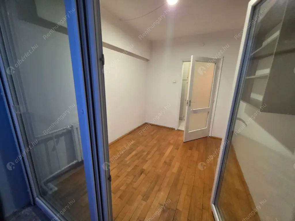 Kiadó albérlet 419000 Ft/hó áron: Budapest, XIII. kerület  Népfürdő utca. Mérete: 81 nm, 3 szobás | Alberlet.hu - 6636582