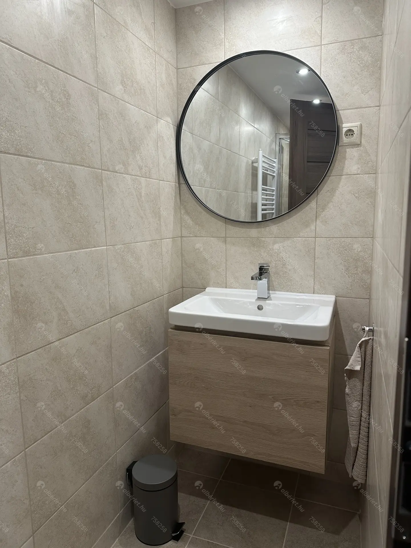 Kiadó albérlet 180000 Ft/hó áron: Budapest, XIII. kerület  Pannónia utca. Mérete: 31 nm, 1 szobás | Alberlet.hu - 6405893