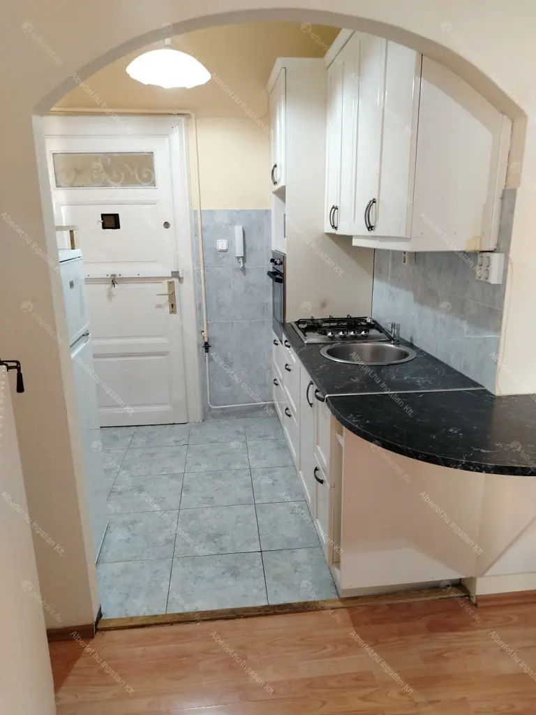 Kiadó albérlet 180000 Ft/hó áron: Budapest, XIII. kerület  Pannónia utca. Mérete: 36 nm, 1 szobás | Alberlet.hu - 6675109