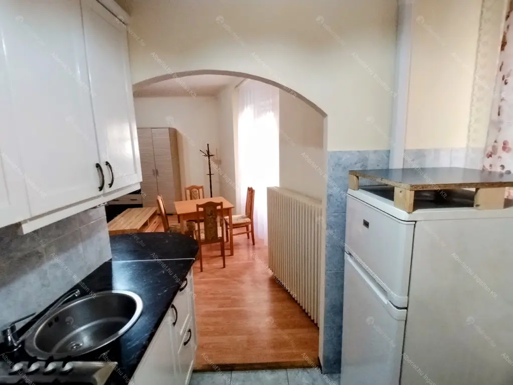 Kiadó albérlet 180000 Ft/hó áron: Budapest, XIII. kerület  Pannónia utca. Mérete: 36 nm, 1 szobás | Alberlet.hu - 6706729