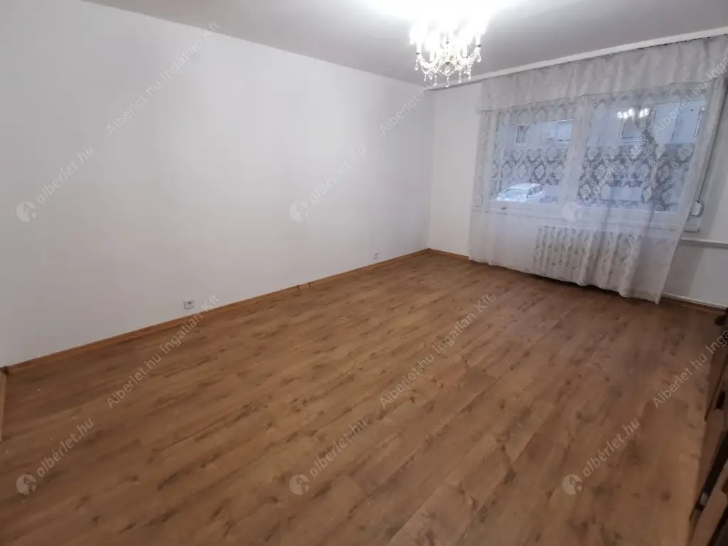 Kiadó albérlet 300000 Ft/hó áron: Budapest, XIII. kerület  Pannónia utca. Mérete: 38 nm, 1 szobás | Alberlet.hu - 6591751
