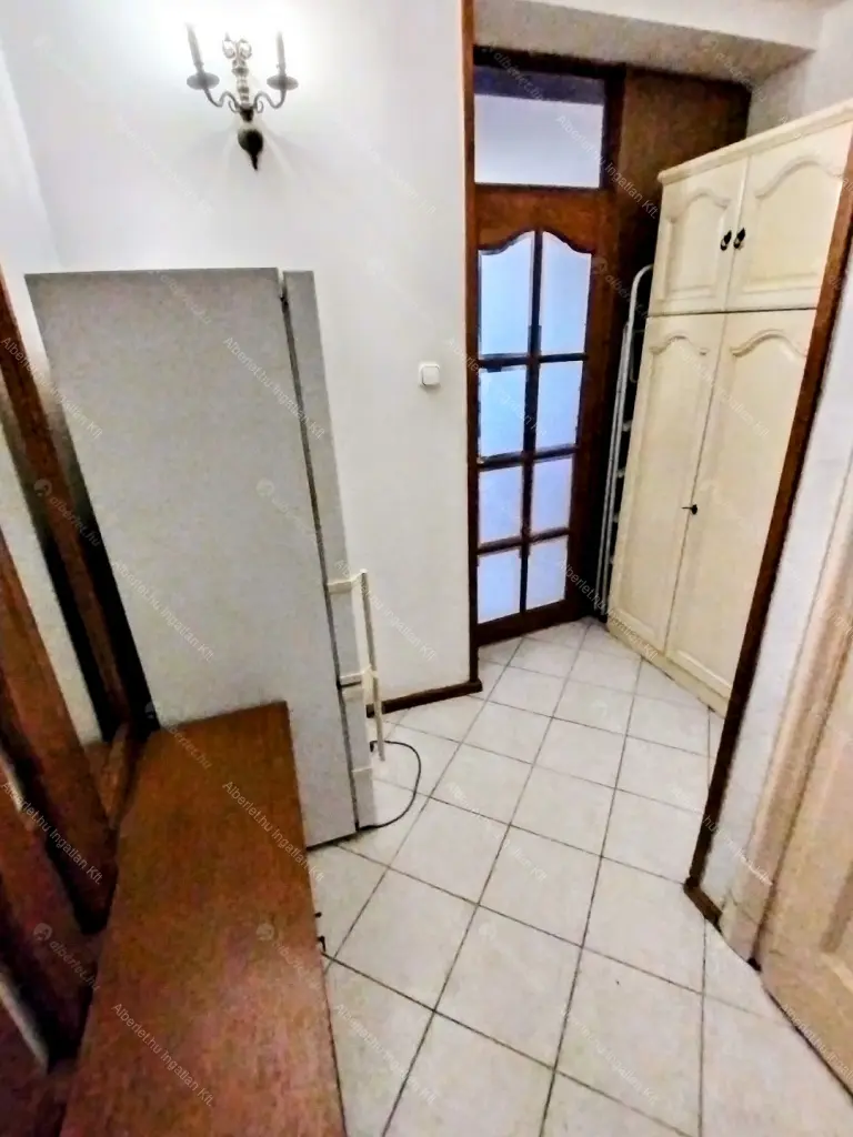 Kiadó albérlet 195000 Ft/hó áron: Budapest, XIII. kerület  Pannónia utca. Mérete: 40 nm, 1 szobás | Alberlet.hu - 6694931