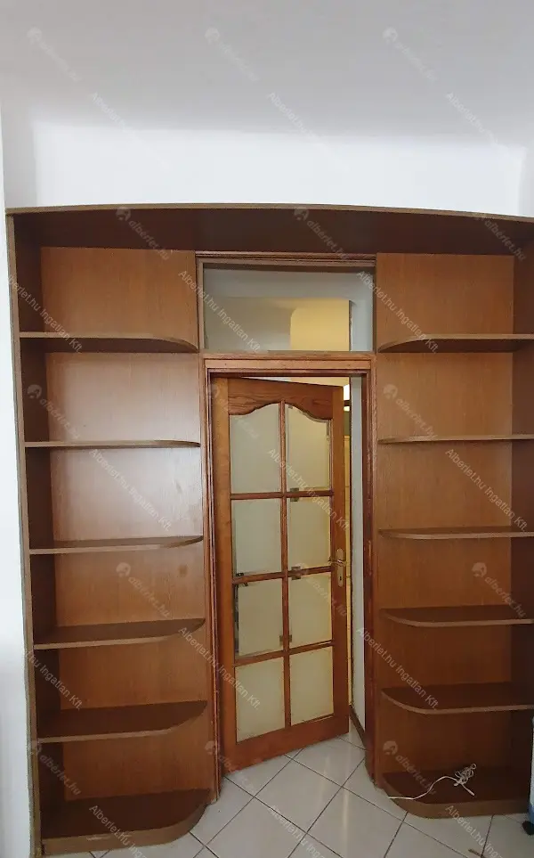 Kiadó albérlet 195000 Ft/hó áron: Budapest, XIII. kerület  Pannónia utca. Mérete: 40 nm, 1 szobás | Alberlet.hu - 6694936