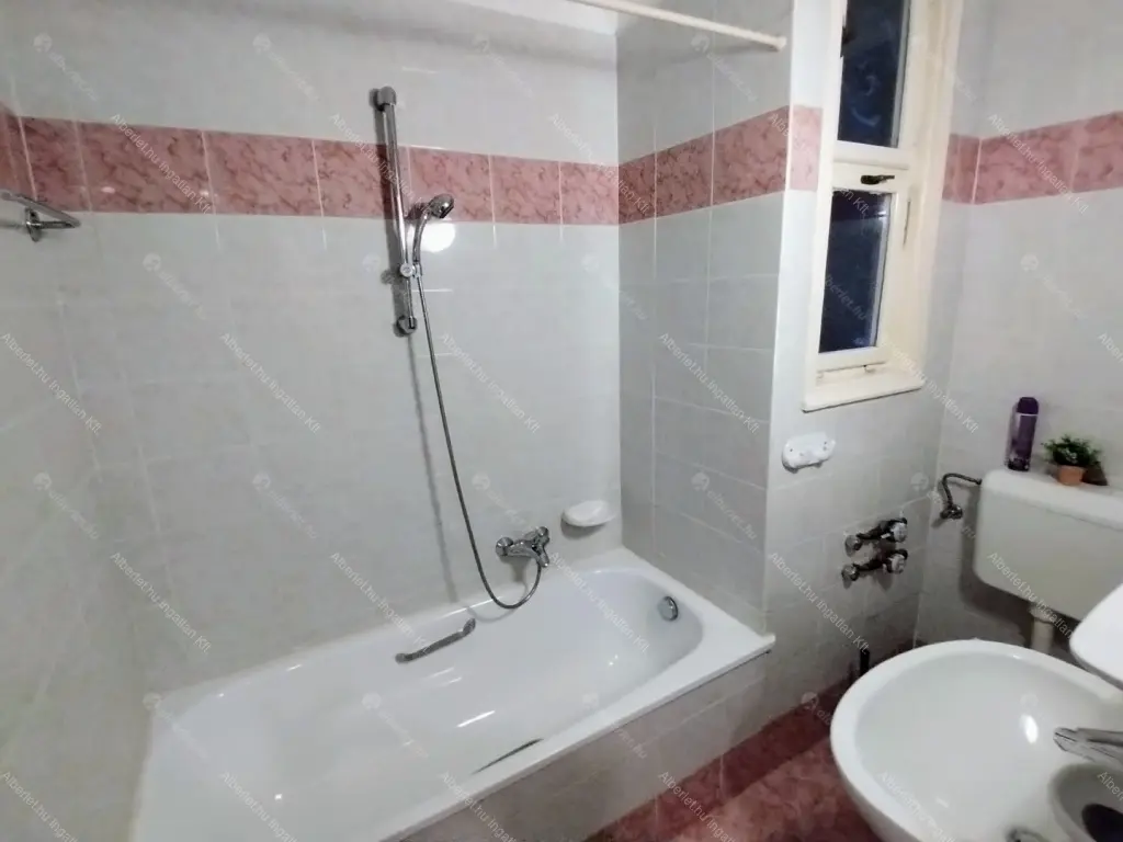 Kiadó albérlet 195000 Ft/hó áron: Budapest, XIII. kerület  Pannónia utca. Mérete: 40 nm, 1 szobás | Alberlet.hu - 6706683