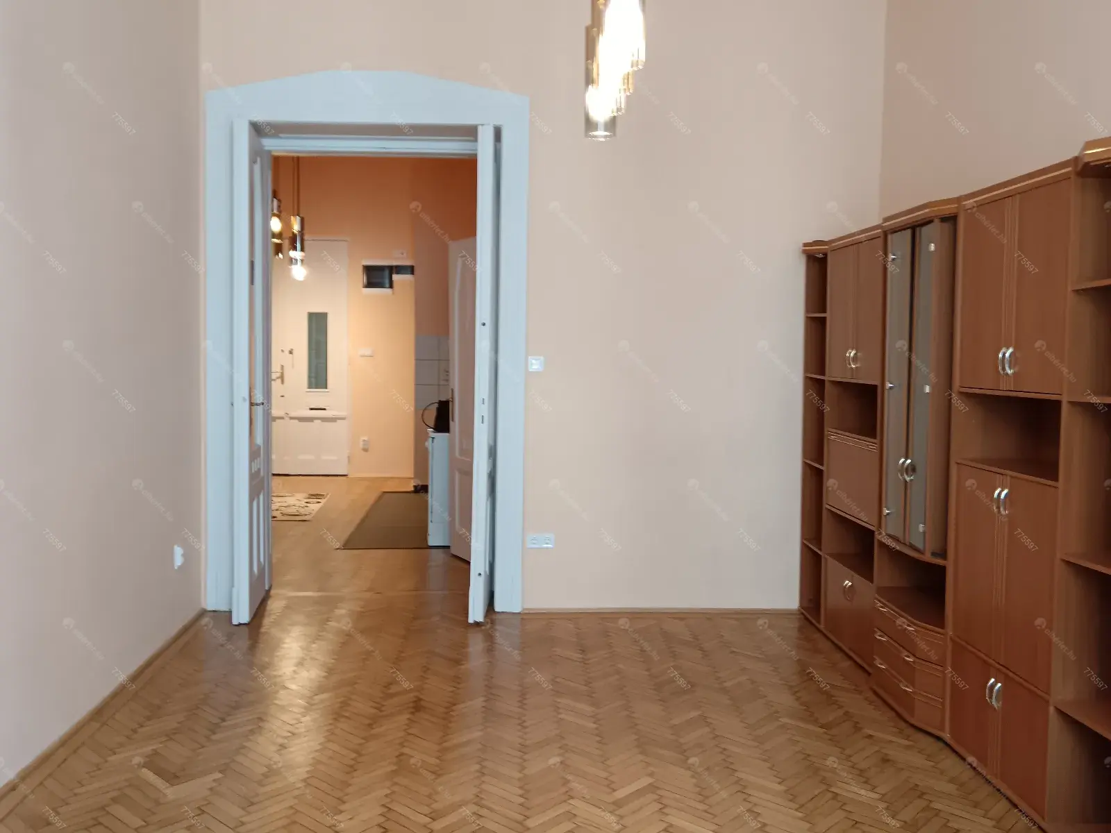 Kiadó albérlet 280000 Ft/hó áron: Budapest, XIII. kerület  Pannónia utca. Mérete: 52 nm, 1 szobás | Alberlet.hu - 6670646