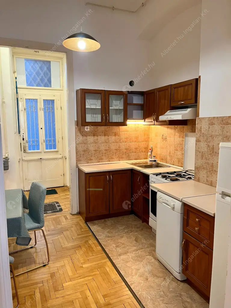 Kiadó albérlet 260000 Ft/hó áron: Budapest, XIII. kerület  Pannónia utca. Mérete: 55 nm, 2 szobás | Alberlet.hu - 6632085