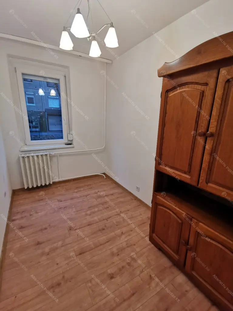 Kiadó albérlet 279000 Ft/hó áron: Budapest, XIII. kerület  Pannónia utca. Mérete: 58 nm, 1 szobás | Alberlet.hu - 6682964