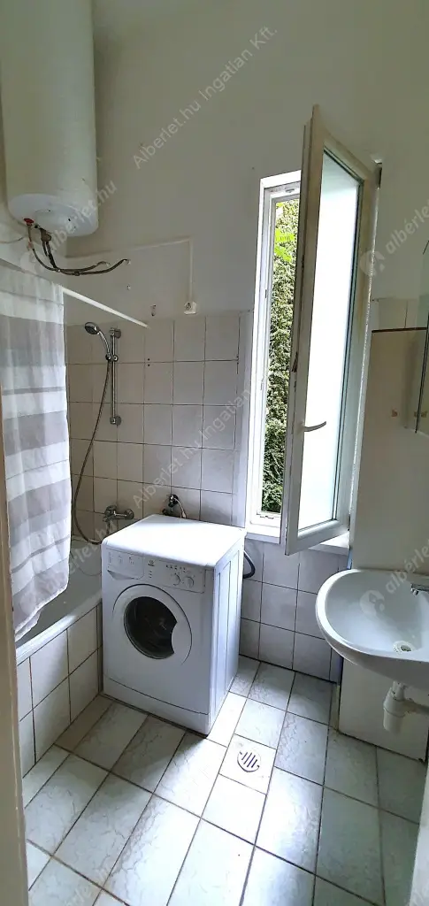 Kiadó albérlet 330000 Ft/hó áron: Budapest, XIII. kerület  Pannónia utca. Mérete: 80 nm, 3 szobás | Alberlet.hu - 6599991