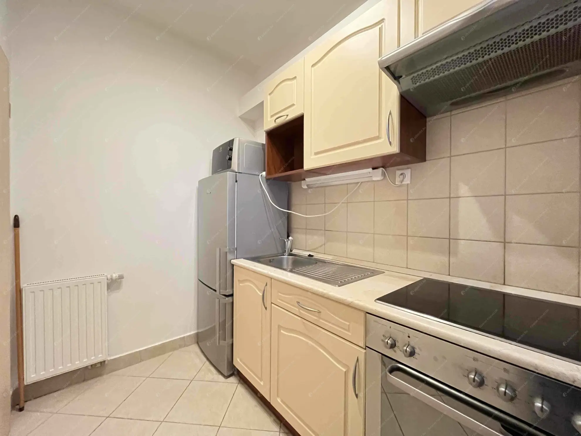 Kiadó albérlet 210000 Ft/hó áron: Budapest, XIII. kerület  Pap Károly utca. Mérete: 37 nm, 1 szobás | Alberlet.hu - 6612110