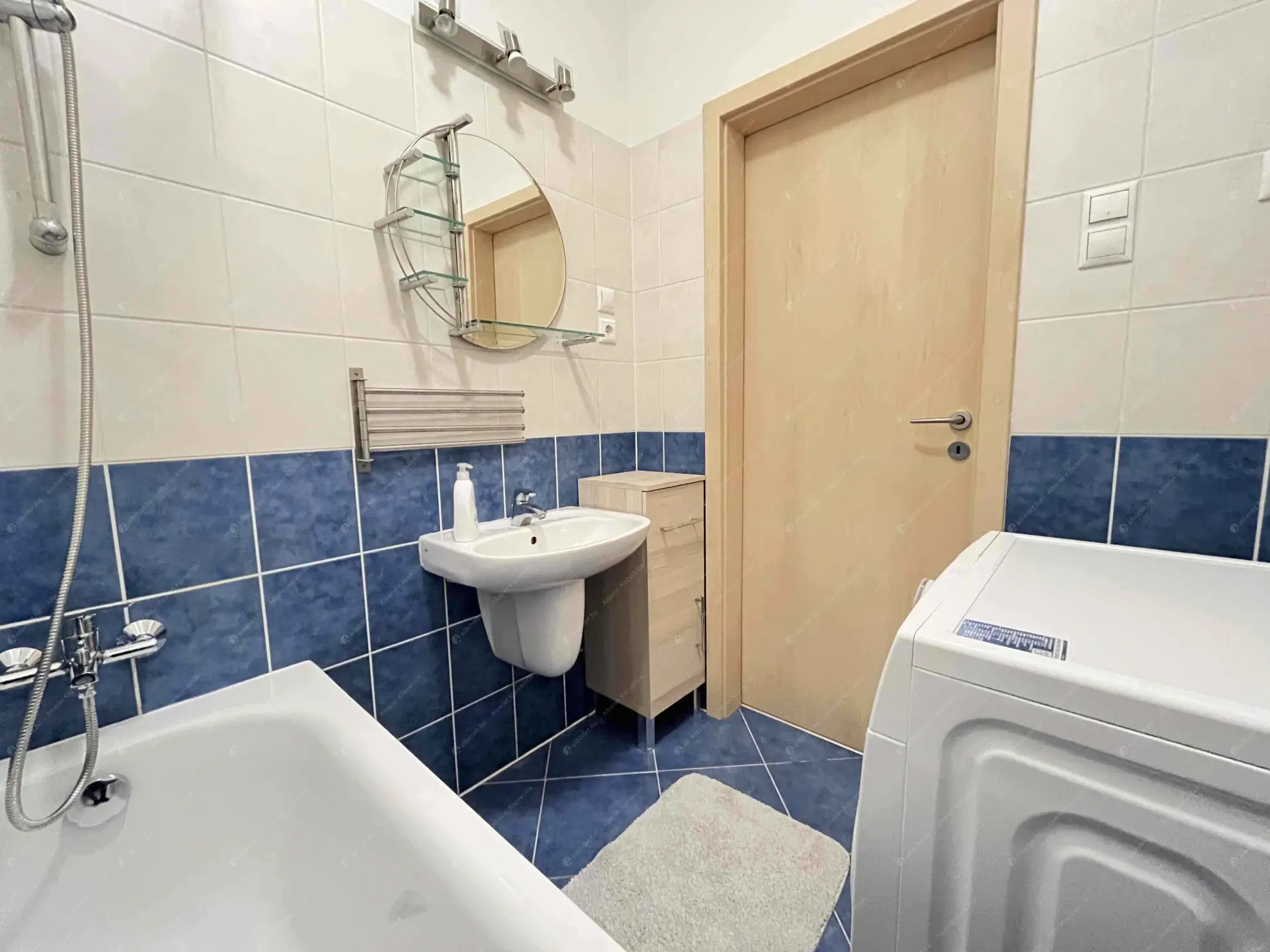 Kiadó albérlet 210000 Ft/hó áron: Budapest, XIII. kerület  Pap Károly utca. Mérete: 37 nm, 1 szobás | Alberlet.hu - 6612112