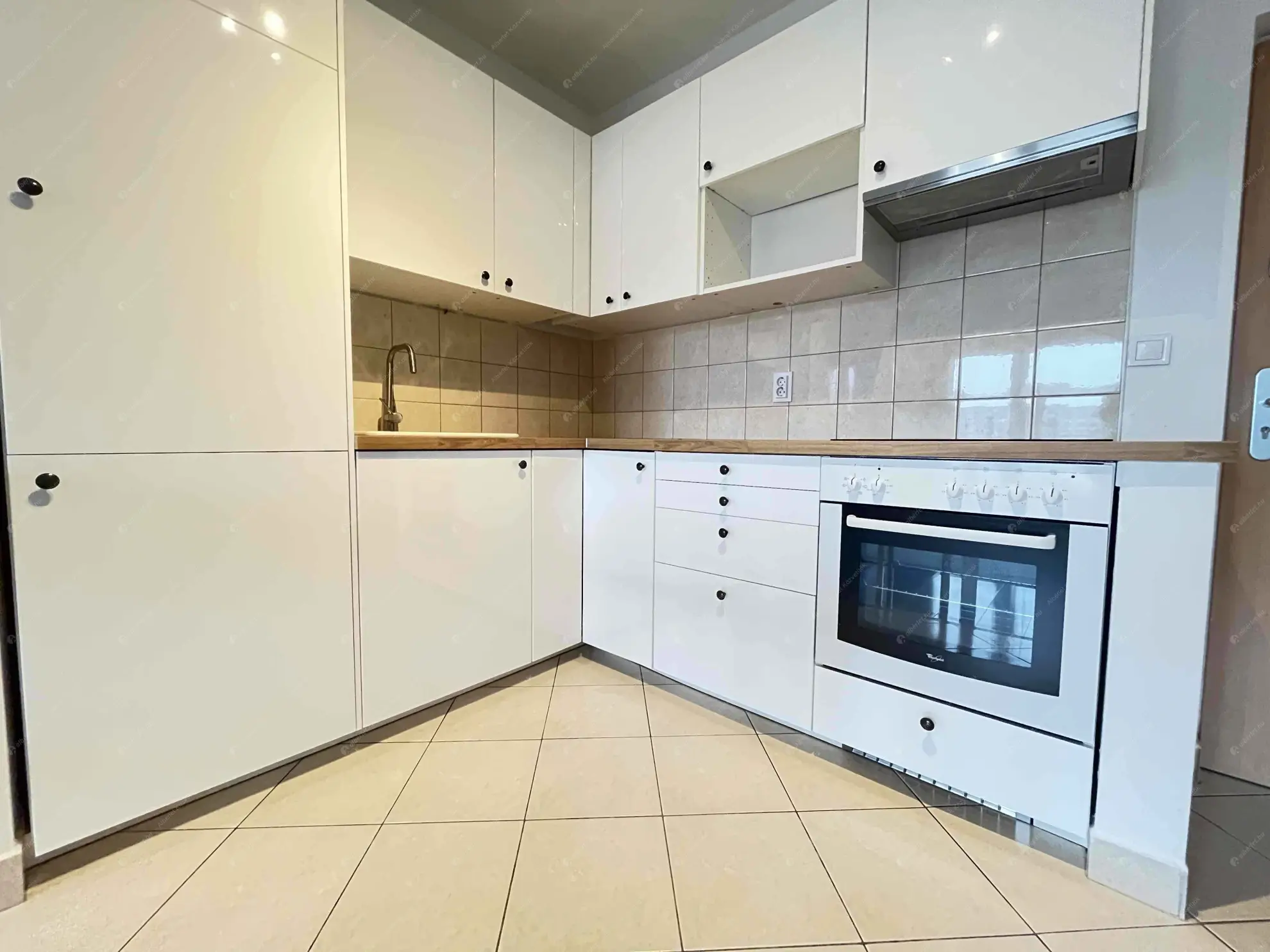 Kiadó albérlet 240000 Ft/hó áron: Budapest, XIII. kerület  Pap Károly utca. Mérete: 42 nm, 2 szobás | Alberlet.hu - 6592688