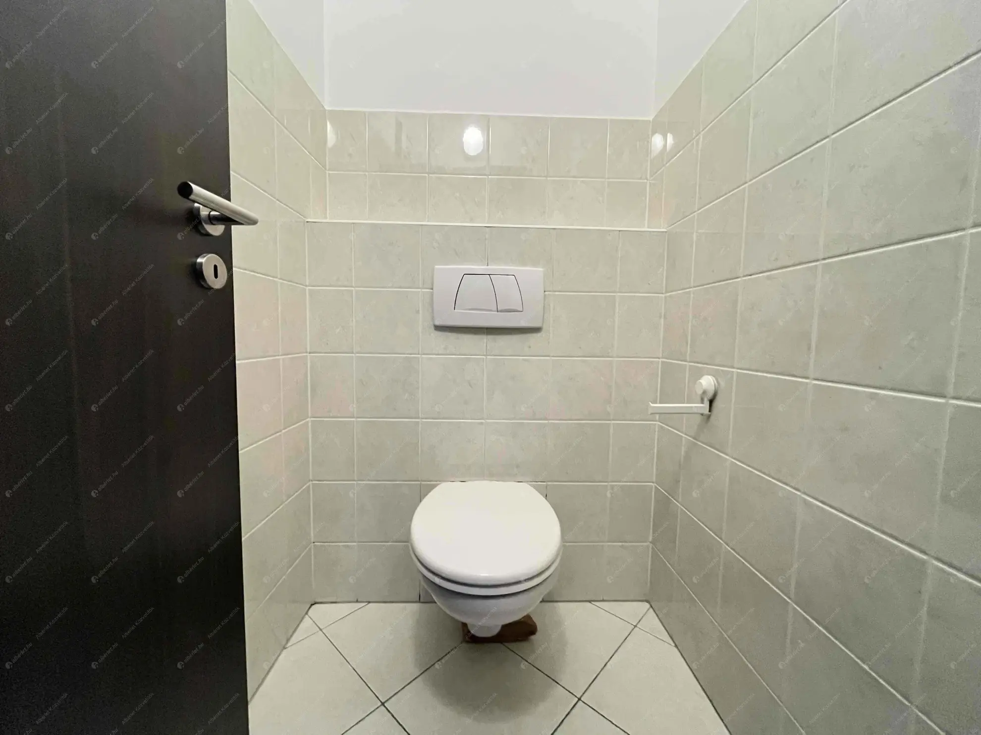 Kiadó albérlet 240000 Ft/hó áron: Budapest, XIII. kerület  Pap Károly utca. Mérete: 42 nm, 2 szobás | Alberlet.hu - 6592693