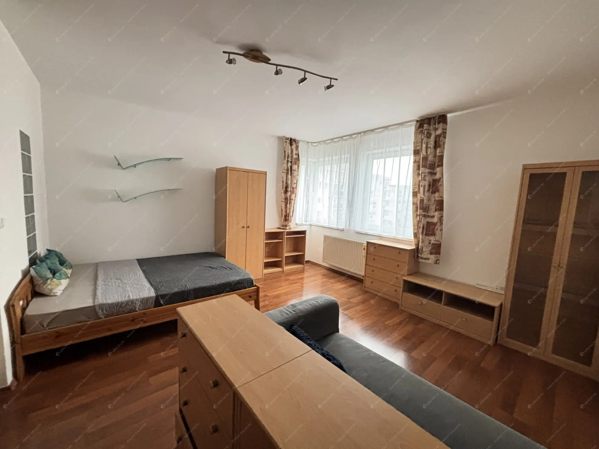 Kiadó albérlet 200000 Ft/hó áron: Budapest, XIII. kerület  Pap Károly utca. Mérete: 44 nm, 1 szobás | Alberlet.hu - 6636750