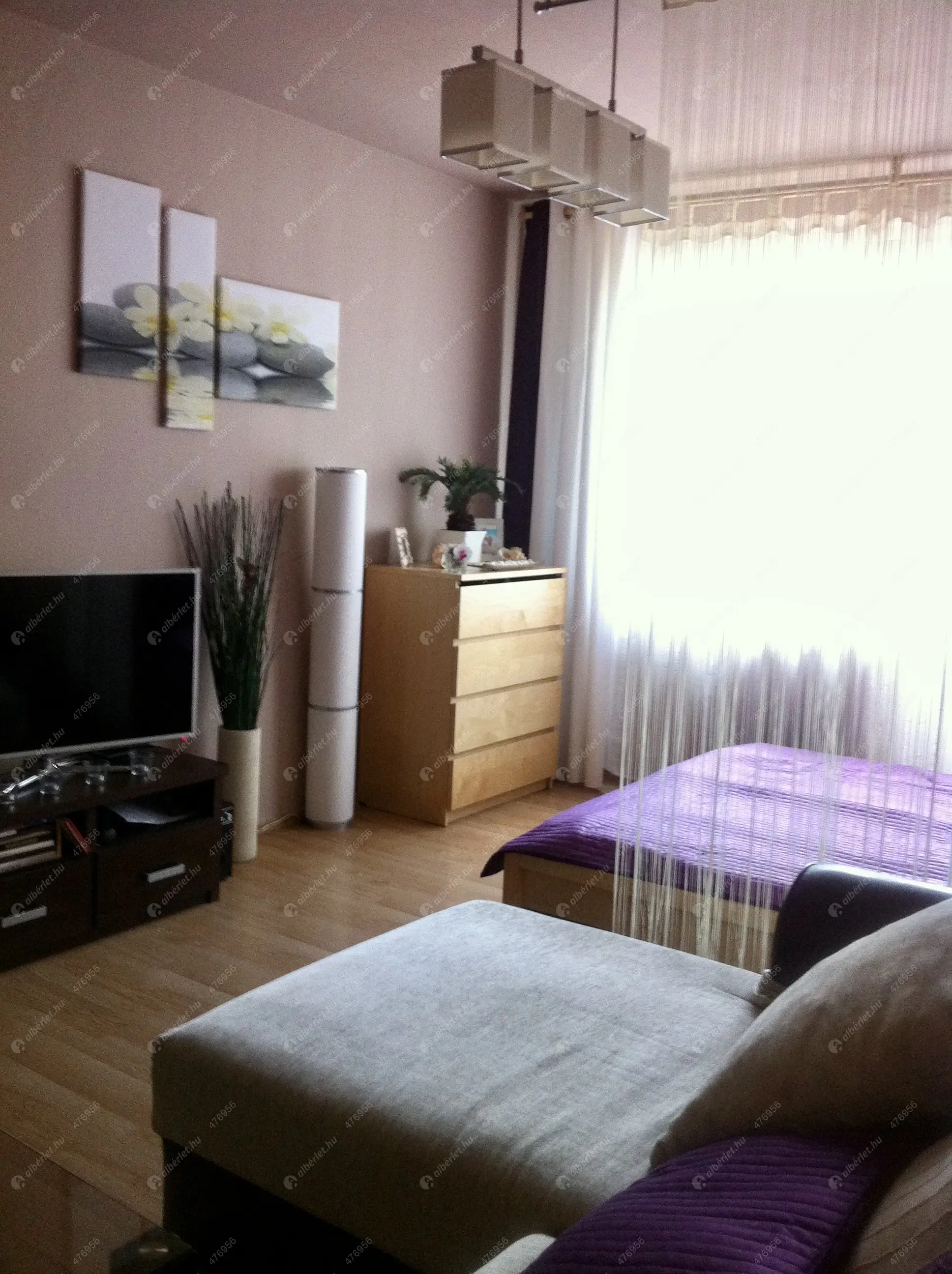 Kiadó albérlet 180000 Ft/hó áron: Budapest, XIII. kerület  Párkány utca. Mérete: 36 nm, 1 szobás | Alberlet.hu - 6622709