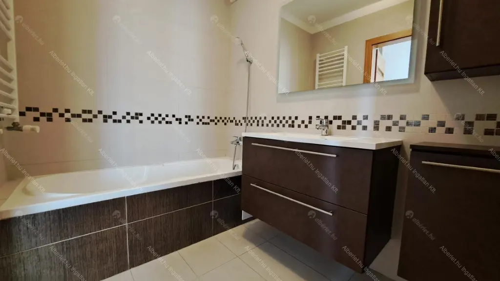 Kiadó albérlet 415000 Ft/hó áron: Budapest, XIII. kerület  Párkány utca. Mérete: 64 nm, 2 szobás | Alberlet.hu - 6701718