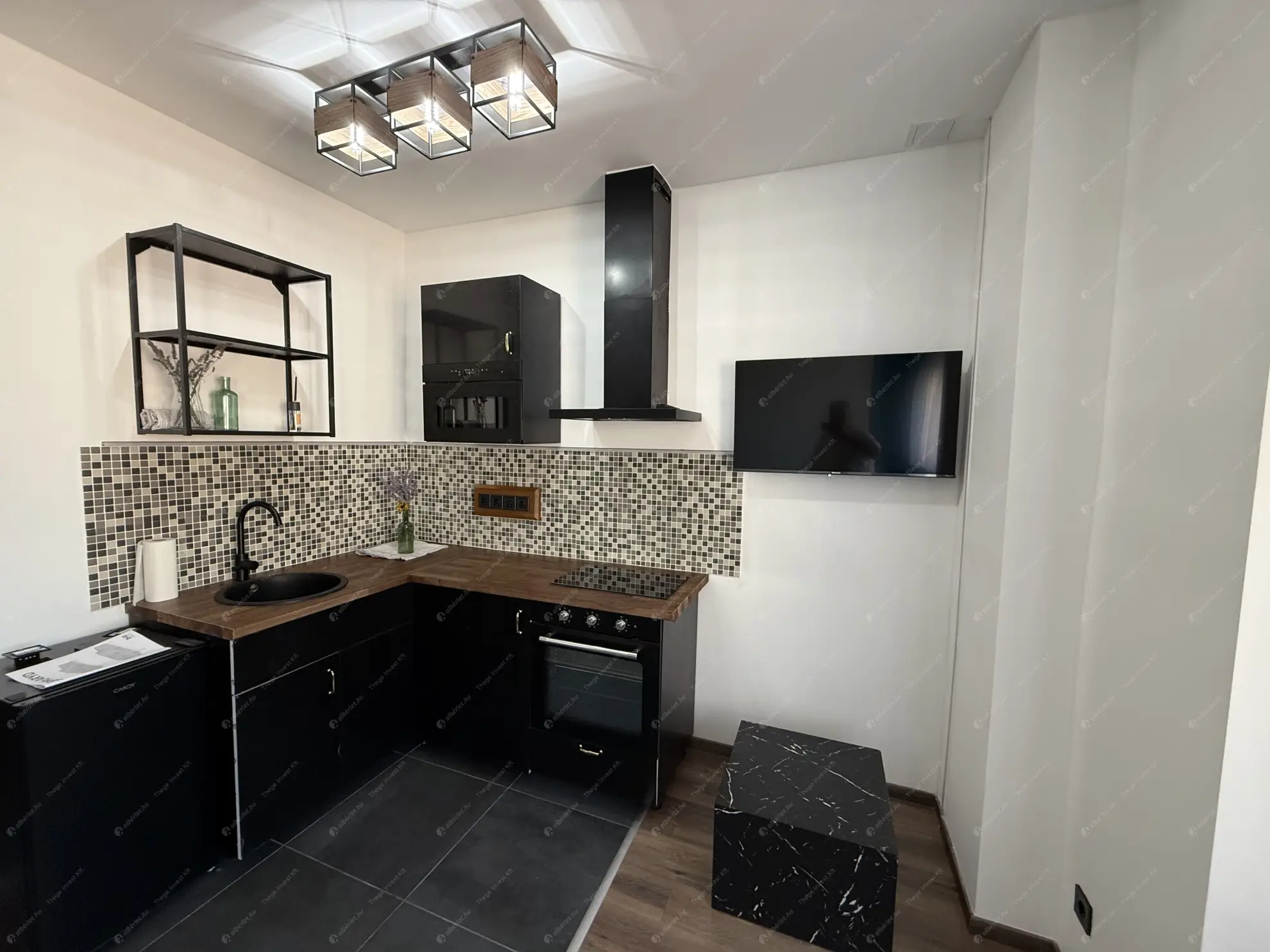 Kiadó albérlet 225000 Ft/hó áron: Budapest, XIII. kerület  Petneházy utca. Mérete: 31 nm, 1 szobás | Alberlet.hu - 6617605