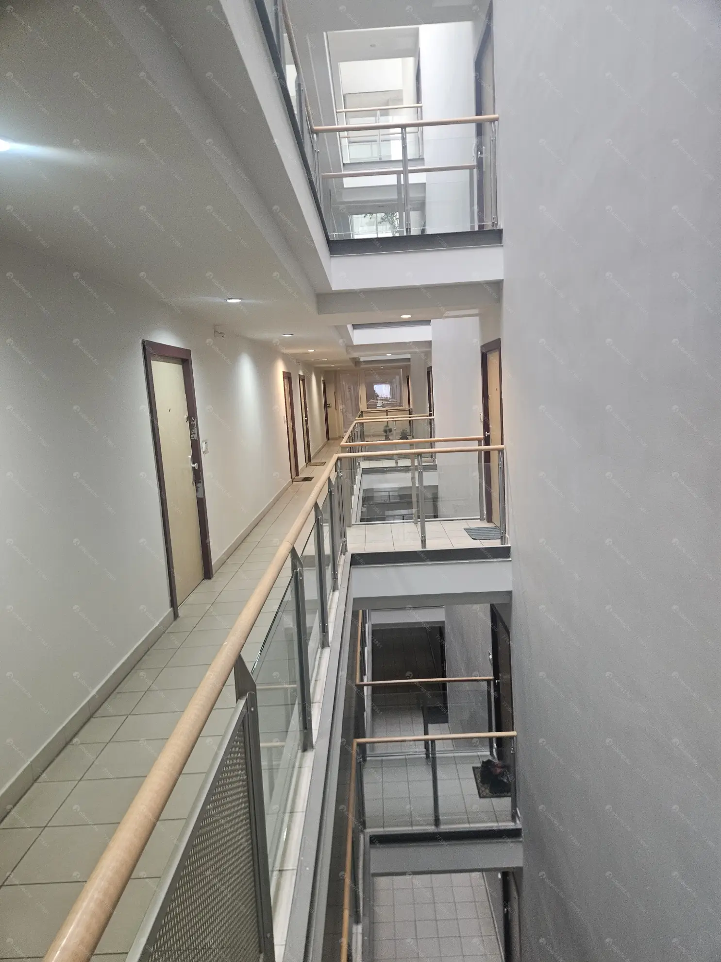 Kiadó albérlet 190000 Ft/hó áron: Budapest, XIII. kerület  Petneházy utca. Mérete: 33 nm, 1 szobás | Alberlet.hu - 6638699