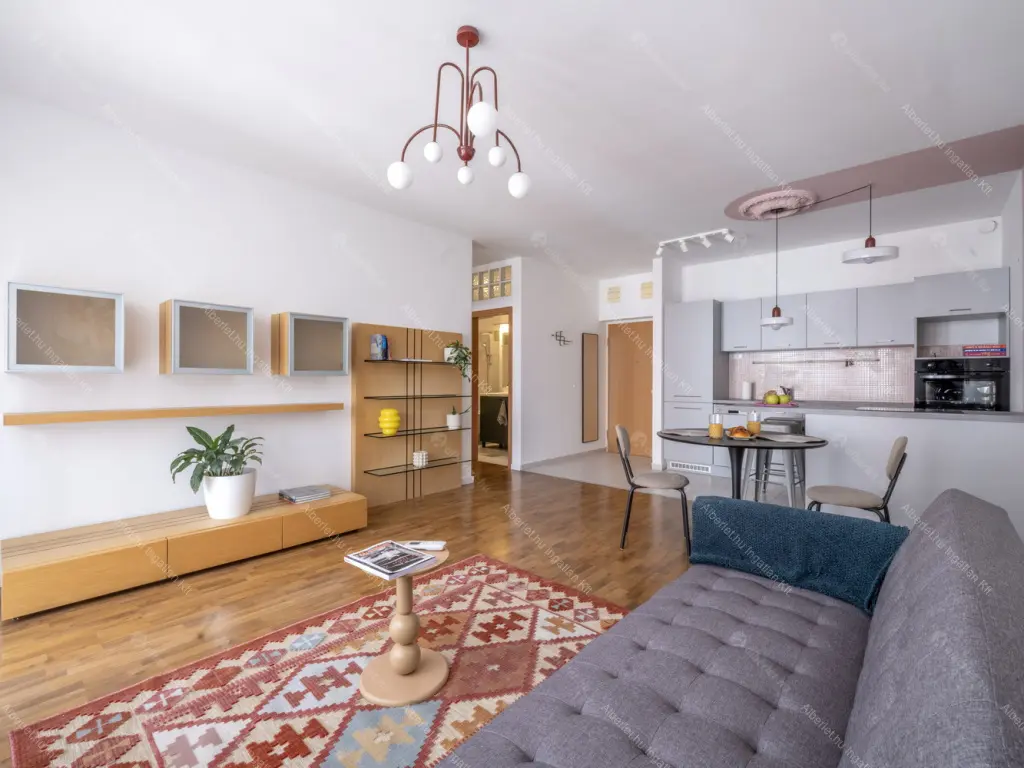 Kiadó albérlet 320000 Ft/hó áron: Budapest, XIII. kerület  Petneházy utca. Mérete: 45 nm, 2 szobás | Alberlet.hu - 6659955