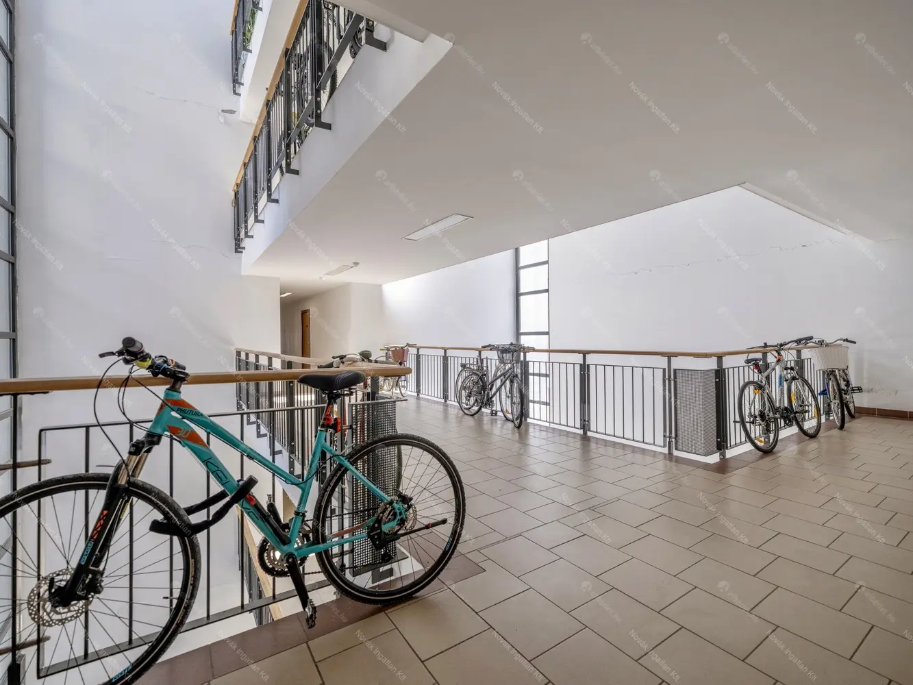 Kiadó albérlet 320000 Ft/hó áron: Budapest, XIII. kerület  Petneházy utca. Mérete: 45 nm, 2 szobás | Alberlet.hu - 6660161