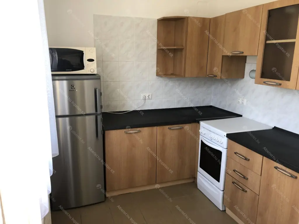 Kiadó albérlet 280000 Ft/hó áron: Budapest, XIII. kerület  Petneházy utca. Mérete: 51 nm, 2 szobás | Alberlet.hu - 6702715