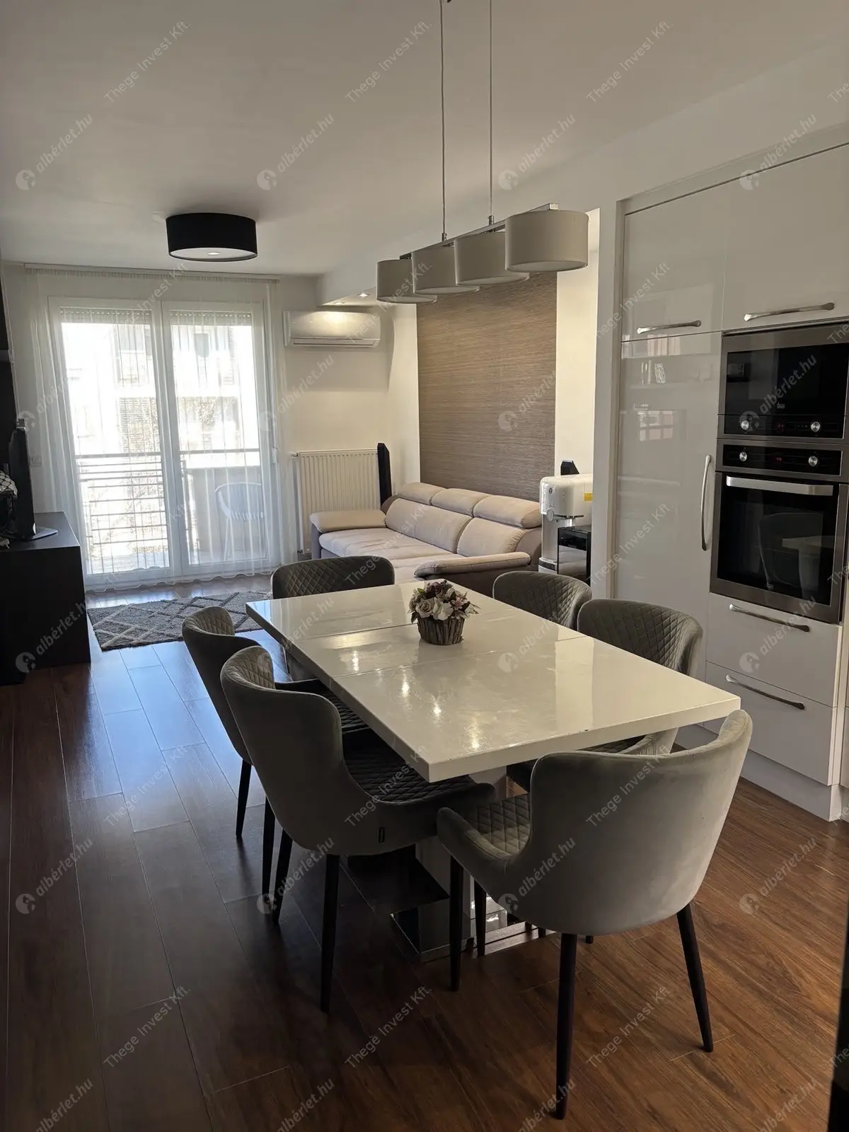 Kiadó albérlet 450000 Ft/hó áron: Budapest, XIII. kerület  Petneházy utca. Mérete: 80 nm, 4 szobás | Alberlet.hu - 6586141