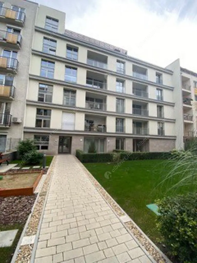 Kiadó albérlet 560000 Ft/hó áron: Budapest, XIII. kerület  Petneházy utca. Mérete: 82 nm, 4 szobás | Alberlet.hu - 6601570