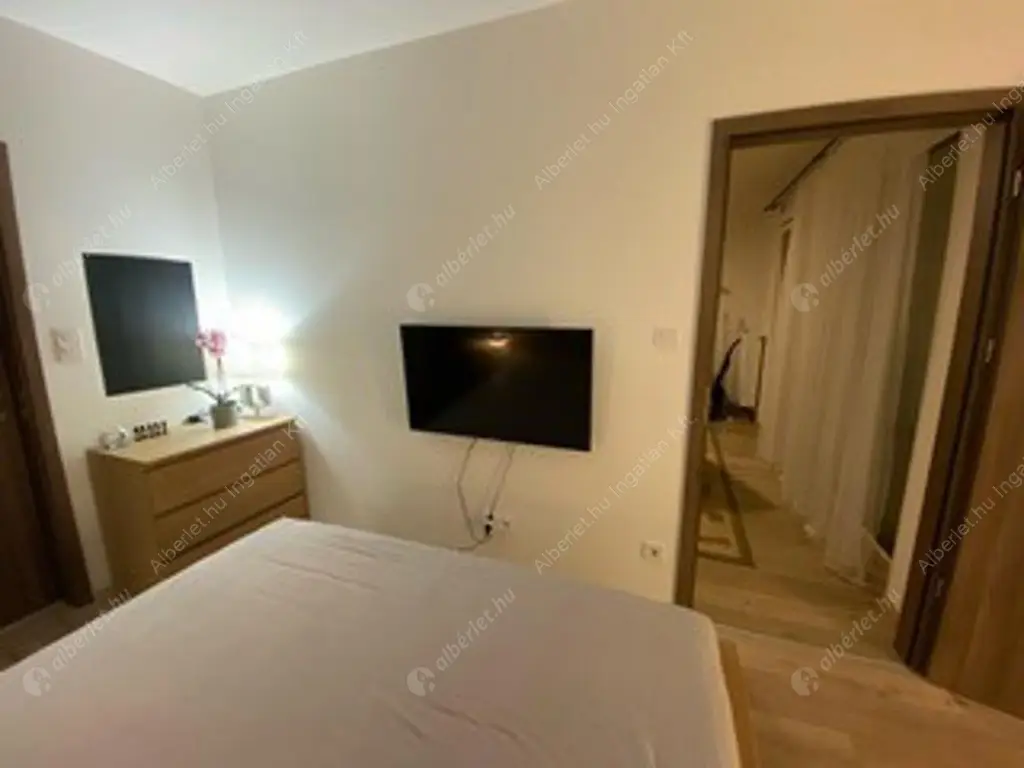 Kiadó albérlet 530000 Ft/hó áron: Budapest, XIII. kerület  Petneházy utca. Mérete: 82 nm, 4 szobás | Alberlet.hu - 6611984