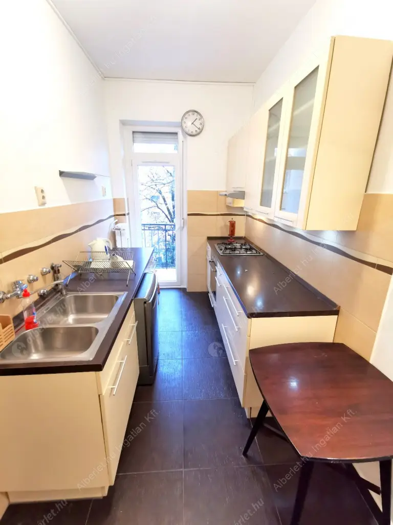 Kiadó albérlet 300000 Ft/hó áron: Budapest, XIII. kerület  Pozsonyi út. Mérete: 66 nm, 2 szobás | Alberlet.hu - 6638325