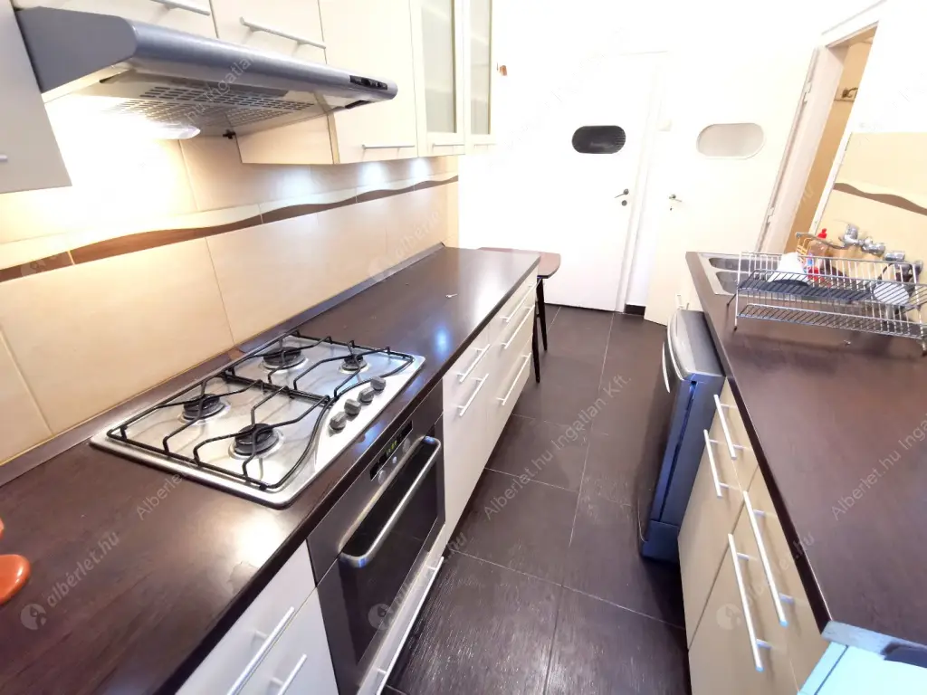 Kiadó albérlet 300000 Ft/hó áron: Budapest, XIII. kerület  Pozsonyi út. Mérete: 66 nm, 2 szobás | Alberlet.hu - 6638329