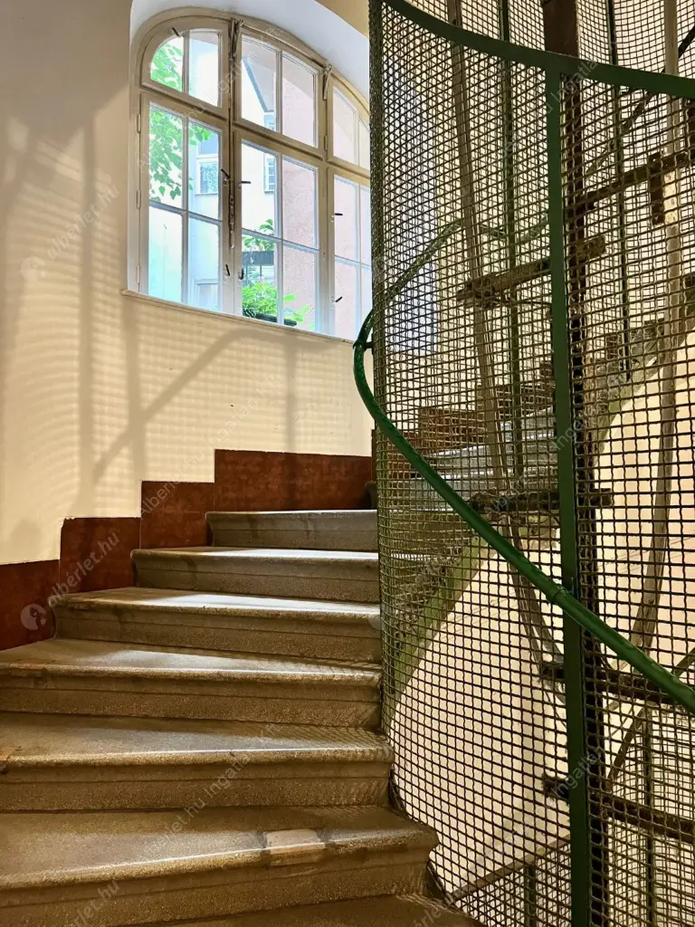 Kiadó albérlet 379000 Ft/hó áron: Budapest, XIII. kerület  Pozsonyi út. Mérete: 84 nm, 2 szobás | Alberlet.hu - 6573493