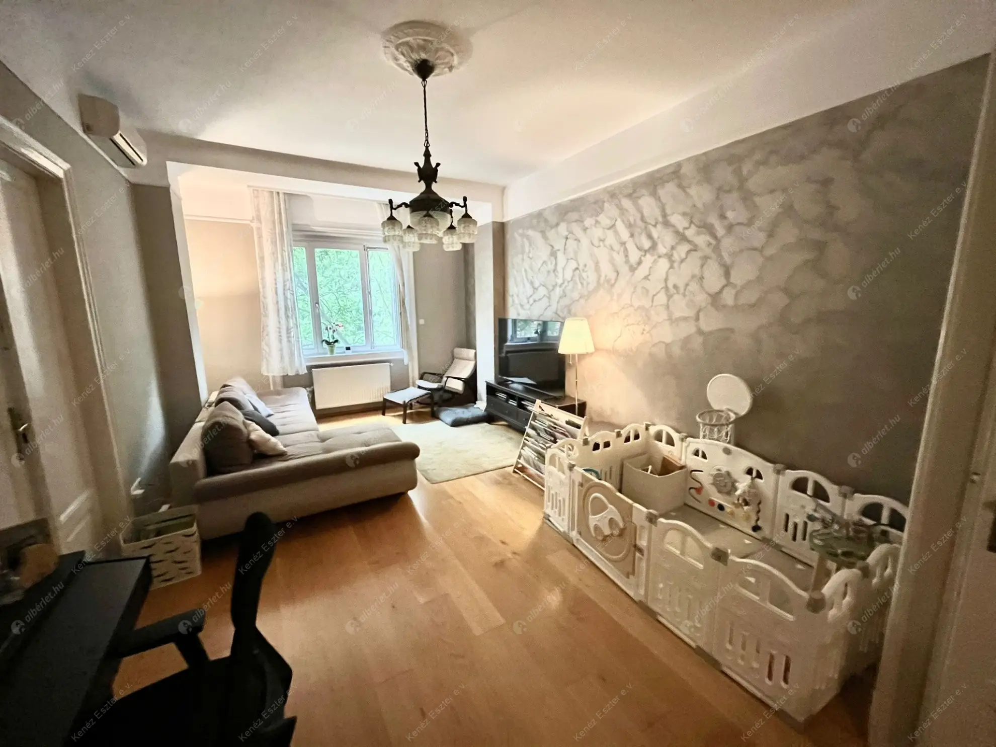 Kiadó albérlet 365000 Ft/hó áron: Budapest, XIII. kerület  Pozsonyi út. Mérete: 84 nm, 2 szobás | Alberlet.hu - 6580936